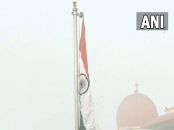 Republic Day 2023: BSF Unfurls National Flag at Attari Border, Exchanges Sweets with Pak Rangers - Vimarsana News