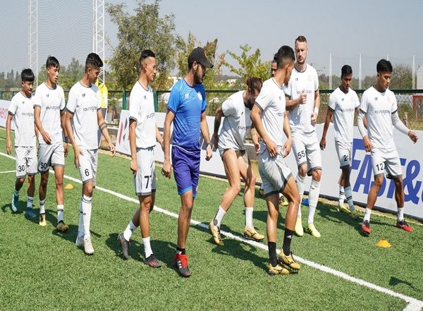 Sports News | I-League: Tournament Leaders RoundGlass Punjab Return Home to Battle Real Kashmir FC