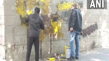 India News | Delhi: Two Detained in Connection 'anti-national' Graffiti on Public Walls
