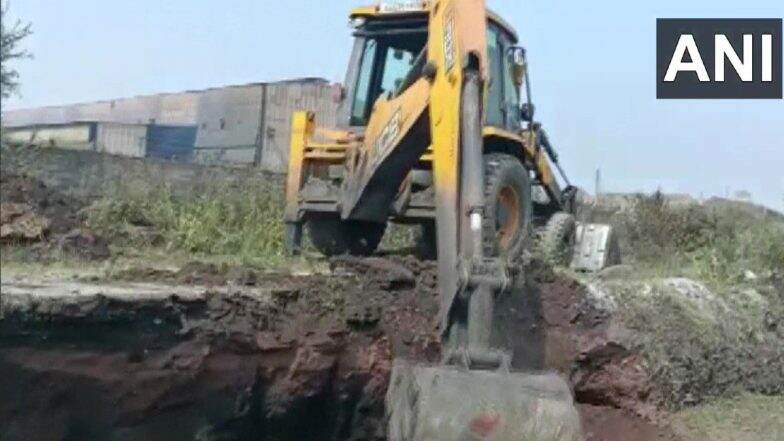 Three Killed, Minor Girl Injured in Pit Collapse in Raipur