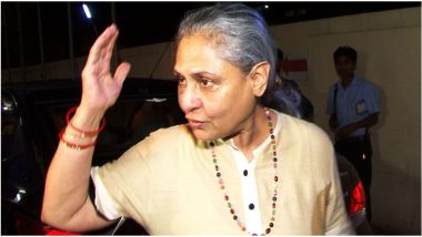 Jaya Bachchan Gets Super Angry at a Fan for Clicking Her Pictures at Indore Airport (Watch Viral Video)