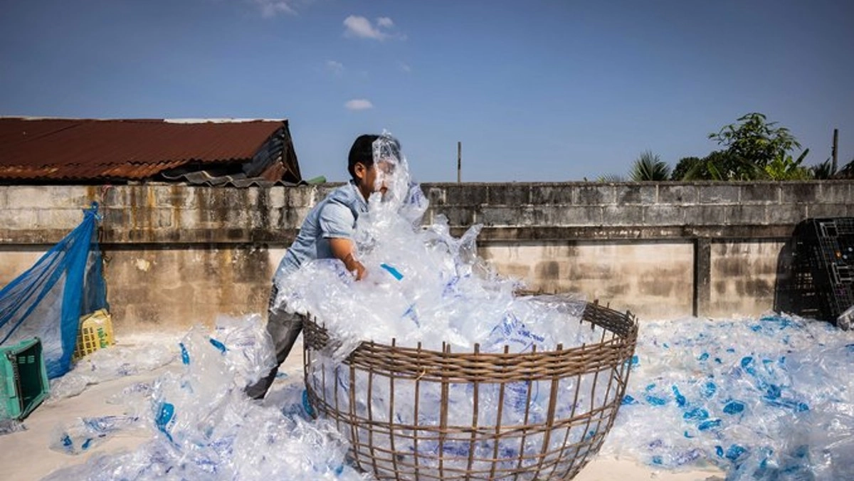 Agency News SingleUse Plastic to Ban in UAE From 2024 LatestLY