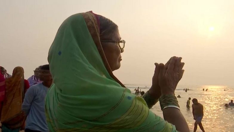 New Year 2023: People Throng Puri Beach in Odisha To Witness First Sunrise of New Year (See Pics)