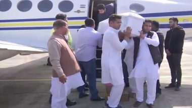 Sharad Yadav Dies: Mortal Remains of Former Union Minister Arrive in Bhopal, To Be Taken to Ancestral Village for Last Rites (See Pics)