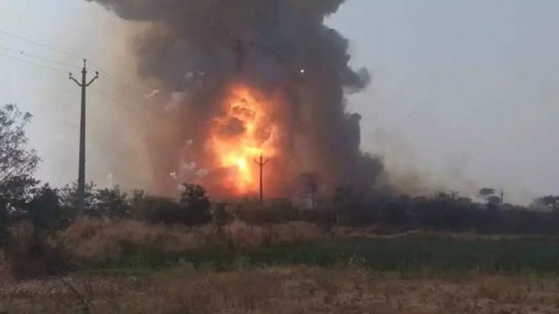 Solapur Blast: Three Killed in Fire After Explosion at Firecracker Factory in Barshi (Video)
