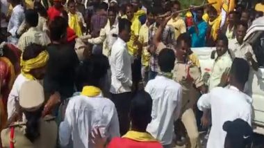 Andhra Pradesh: Police Lathi Charge TDP Workers Gathered To Welcome Chandrababu Naidu in Chittoor (Watch Video)