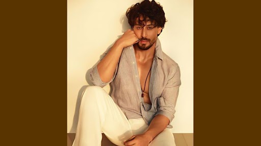 Bade Miyan Chote Miyan: Tiger Shroff Shares a Video And Hints at 'Kickstarting' Biggest Film of His Career - Vimarsana News
