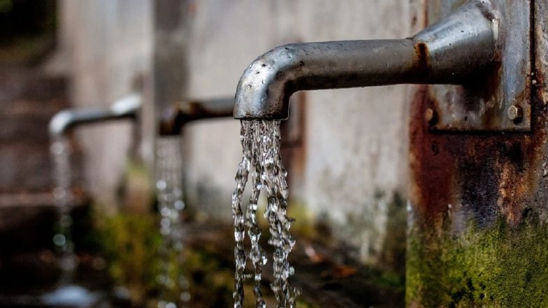 Mumbai Water Cut in Coming Days? Lakes Supplying Water to City Have 48 Days of Stock Left, BMC To Take Final Decision on Reducing Water Supply by June 30