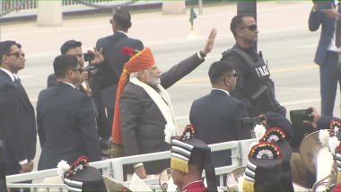 Republic Day Parade 2023: PM Narendra Modi Waves at People on Kartavya Path After R-Day Parade Concluded
