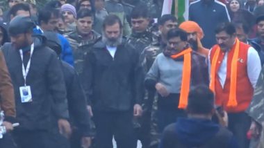 Sanjay Raut Joins Rahul Gandhi-Led Bharat Jodo Yatra in Jammu and Kashmir’s Kathua (Watch Video)