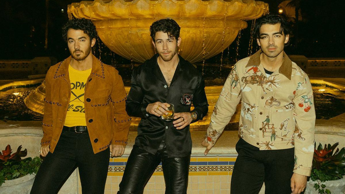 Jonas Brothers To Hit Broadway for Five- Night Residency in March, Release New Single (View Post)