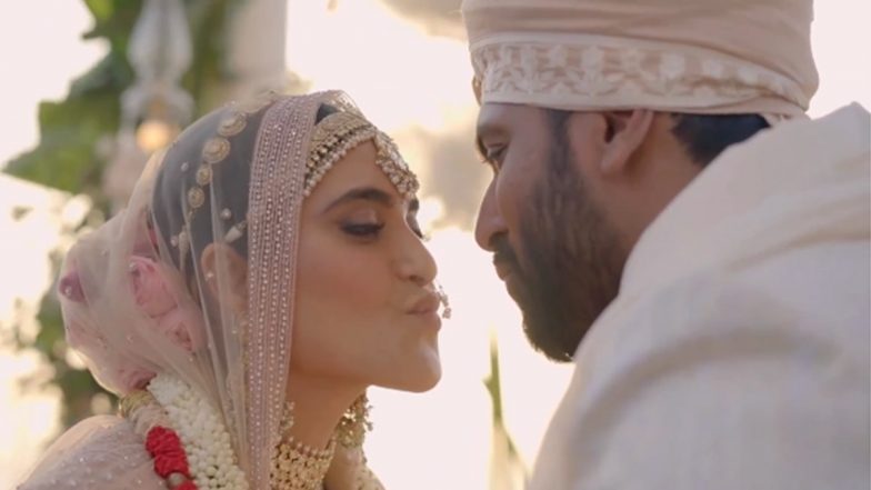 Karishma Tanna Celebrates First Wedding Anniversary With Hubby Varun Bangera; Shares Adorable Video of Their Happy Moments  - WATCH