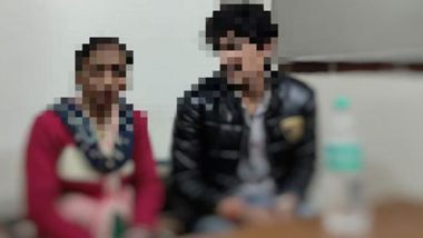 Delhi: Couple Involved in Mobile Phone Snatching Arrested From Uttam Nagar, Police Recover Stolen Scooty, Knife and Three Phones From Their Possession