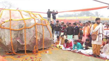 Ram Mandir Construction: Two Shaligram Stones From Nepal Reach Ayodhya, Devotees Offer Prayers