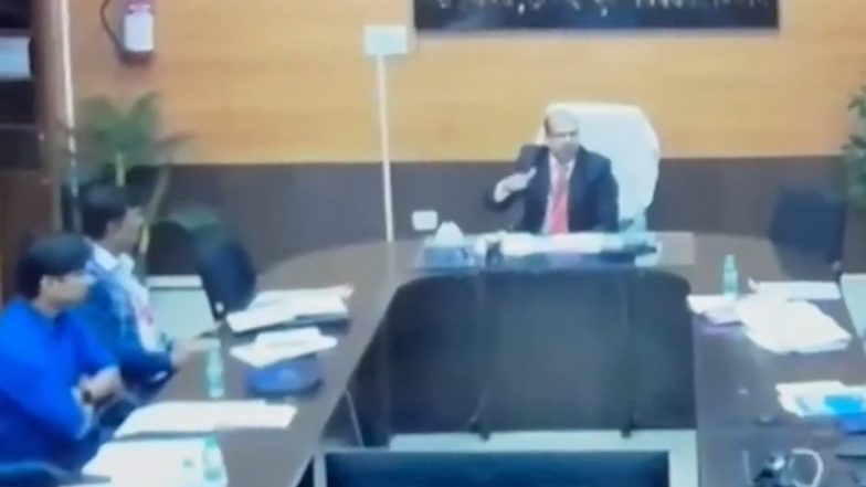 Caught on Camera: Bihar Excise Principal Secretary KK Pathak Hurls Abuses at Junior Officers During Meeting, Video Goes Viral