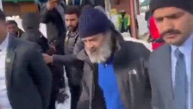 Rahul Gandhi Seen Skiing in Gulmarg During Personal Visit to Kashmir (Watch Video)