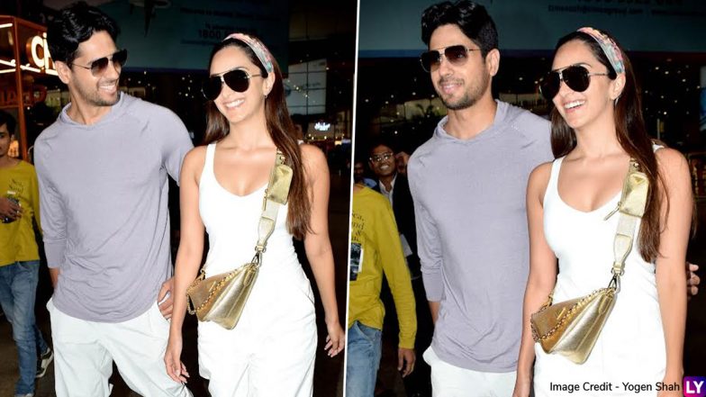 Sidharth Malhotra and Kiara Advani Are All Smiles As They Arrive in Style at the Airport From Their Honeymoon (Watch Video)