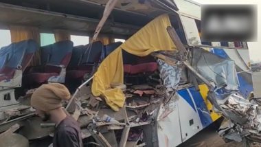 Maharashtra Road Accident: Bus Collides With Truck on Pune-Solapur Highway; Four Killed and 20 Injured (See Pics)