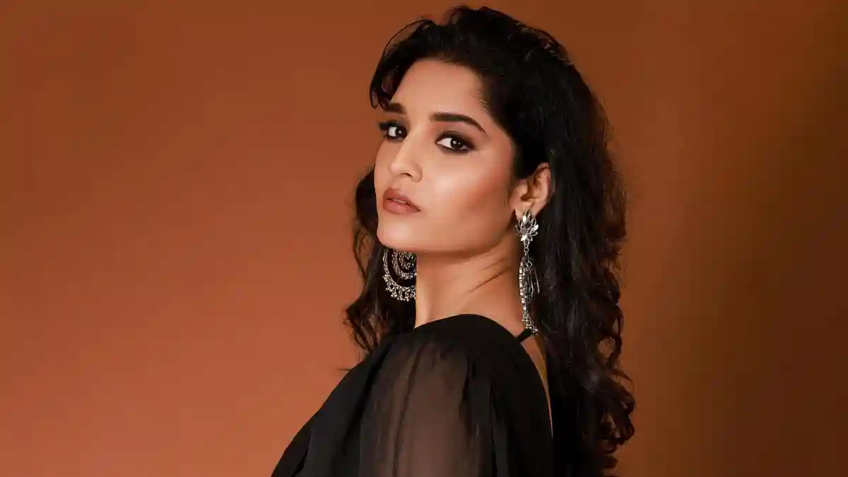 south-news-ritika-singh-went-16-days-without-washing-hair-for-her