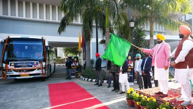 Punjab CM Bhagwant Mann Flags Off First Batch of 36 Government School Principals for Singapore Visit (See Pics and Video)