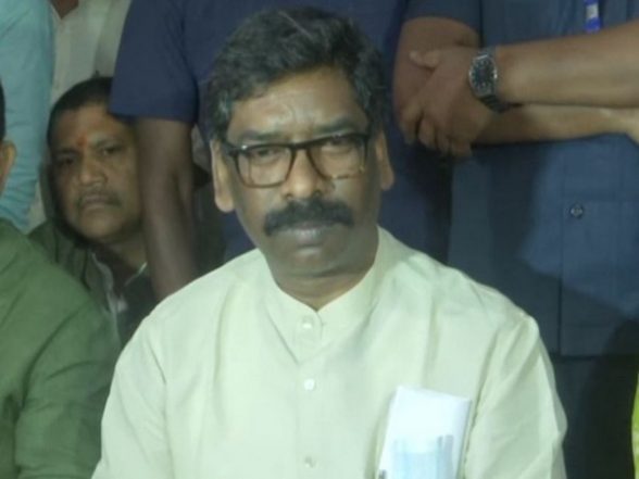 India News | Dhanbad Fire: CM Hemant Soren Announces Rs 4 Lakh Compensation for Kin of Deceased - Vimarsana News