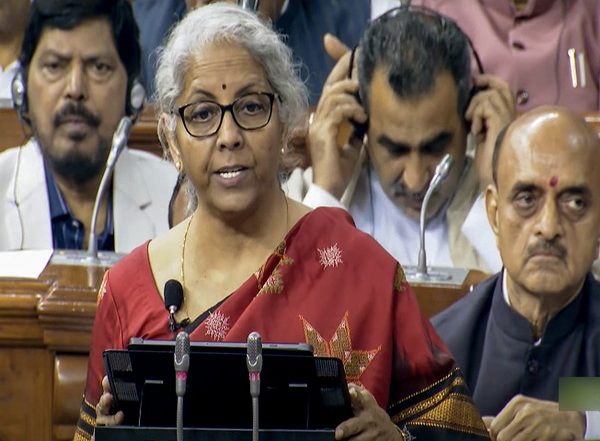Business News | Centre to Hire 38,800 Teachers for Eklavya Model Residential Schools