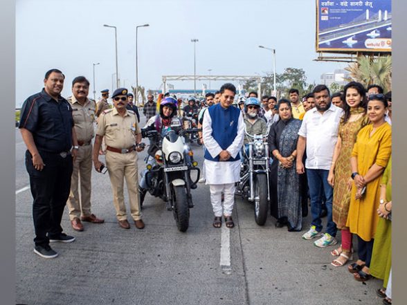 Business News | Maharashtra Cabinet Minister Deepak Kesarkar Flags off Road Safety Rally in Mumbai - Vimarsana News