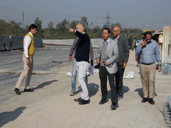 India News | Delhi: Deputy CM Manish Sisodia Takes Stock of Ongoing Construction Work of Ashram Flyover - Vimarsana News
