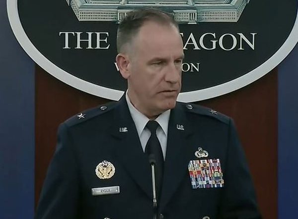 World News | Tracking Suspected Chinese Spy Balloon over US: Pentagon
