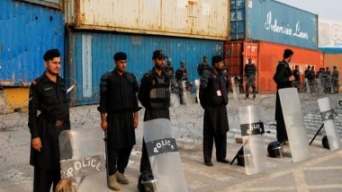 World News | Pakistan: Karachi Saw 140 Street Crimes in Single Day: Official