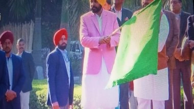 India News | Punjab Govt Sends First Batch of 36 School Principals to Singapore for Training