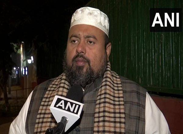 India News | BJP Minority Morcha to Organise Sufi, Ulema Conference to Bridge Gap Between Party and Muslim Community