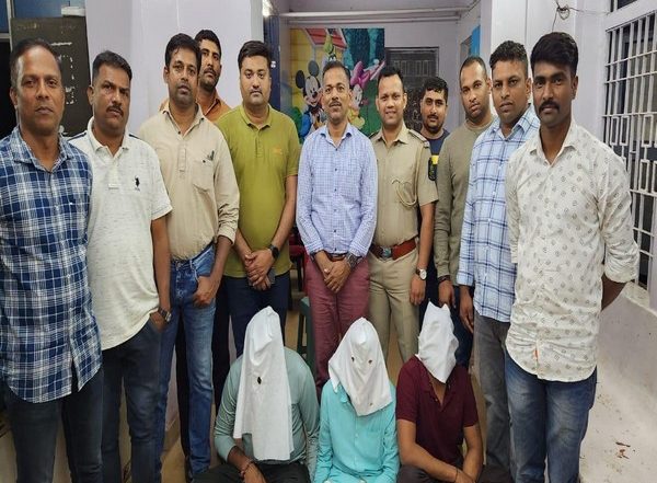 India News | Three Arrested for Robbing Gujarat Businessman of Rs 40 Lakhs from Goa's Calangute