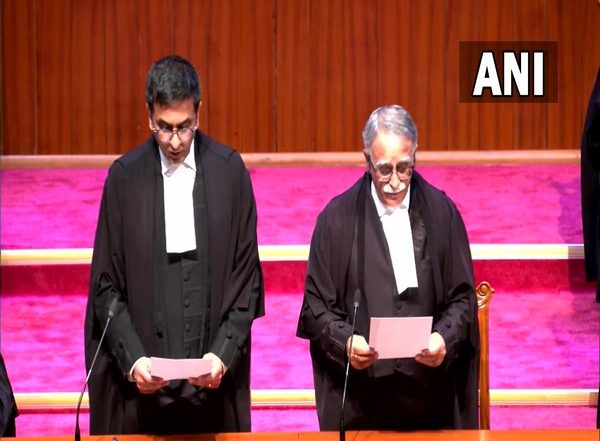India News | Supreme Court Gets Five New Judges, Chief Justice of India Administers Oath of Office
