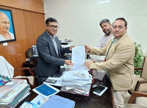 Business News | UP Investors Summit 2023: Fintech Firm PayMe to Invest Rs 200 Crore