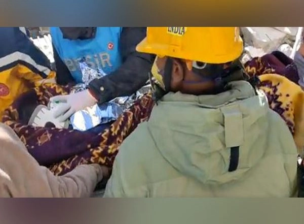 World News | Proud of You NDRF: Amit Shah Hails Rescue Team for Saving 6-year-old Girl in Quake-hit Turkey