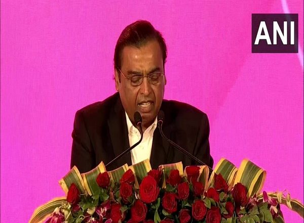 UP Global Investors Summit 2023: Mukesh Ambani Announces Reliance Industries To Invest Additional Rs 75,000 Crore in Uttar Pradesh