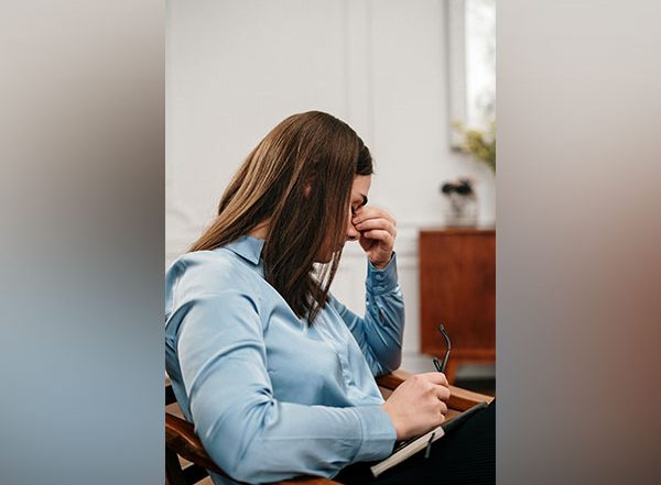 Health News | Less Wealthy People Are More Likely to Have Mental Health Disorders Later in Life: Study