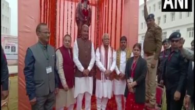 India News | Haryana CM Manohar Lal Khattar Unveils Vivekananda's Statue at State University