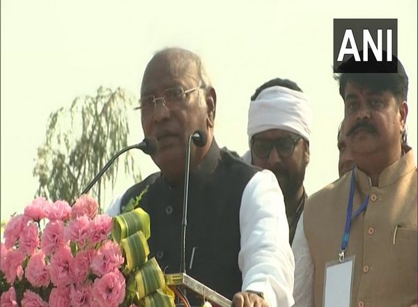 India News | Kharge Slams BJP, Says Entire Wealth of Country Gone into One Person's Hand