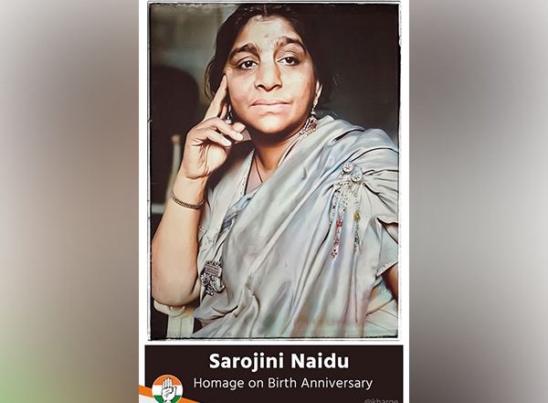India News | Congress Chief Mallikarjun Kharge Pays Tribute to Sarojini Naidu on Her Birth Anniversary