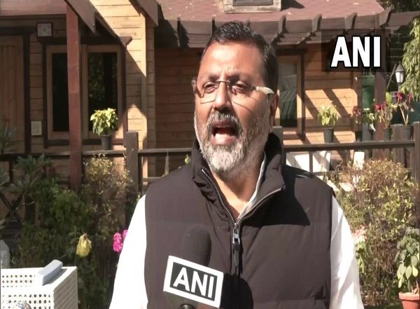 India News |  Rahul Gandhi Must Apologise in Parliament or Risk Losing LS Seat: BJP Leader Nishikant Dubey