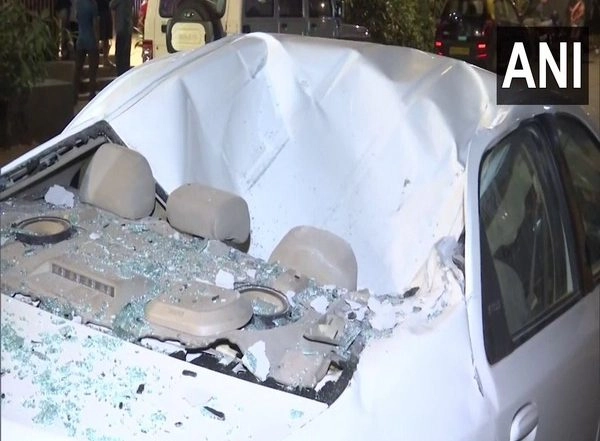 India News | 2 Dead After Stone Falls from 42nd Floor of Under-construction Building in Mumbai