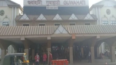 India News | Guwahati: 4.89 Kg Opium and 1kg Gold Recovered from Tejas Express, 2 Held