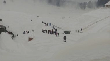 India News | Kashmir: Tourists Flock to Gulmarg as Snow Covers Ski Resort