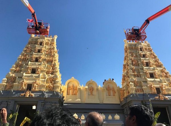 World News | Indians in Australia Demand Strict Actions Against Vandalisation of Hindu Temples