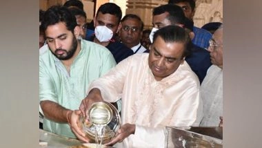 India News | Mukesh Ambani, Son Akash Visit Somnath Temple on Maha Shivratri
