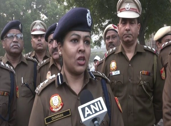Delhi Police Conducts Bike Rally as Part of 76th Raising Day, Stresses Women’s Security