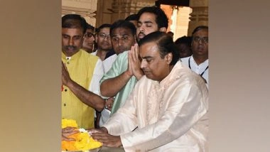 Business News | Industrialist Mukesh Ambani and Son Akash Ambani Visit Somnath on the Occasion of Mahashivratri