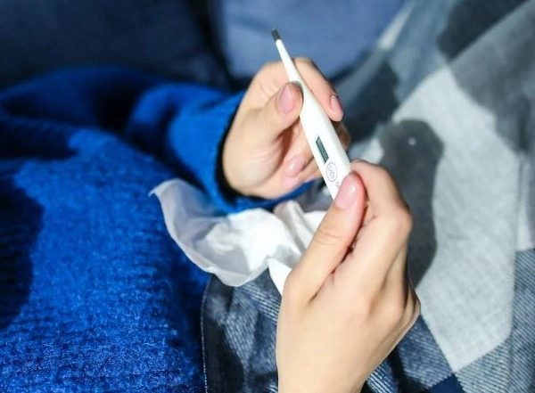 Lifestyle News | Fever-reducing Medicine Given Unnecessarily to Children by One in Three Parents: Study